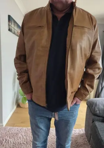 Customer photo review